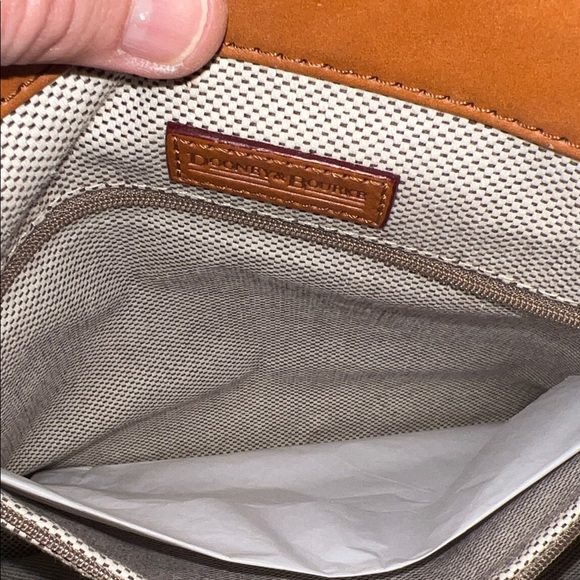 Dooney & Bourke Black Signature Tote with Tan Leather Trim and Gold Hardware - Picture 7 of 13